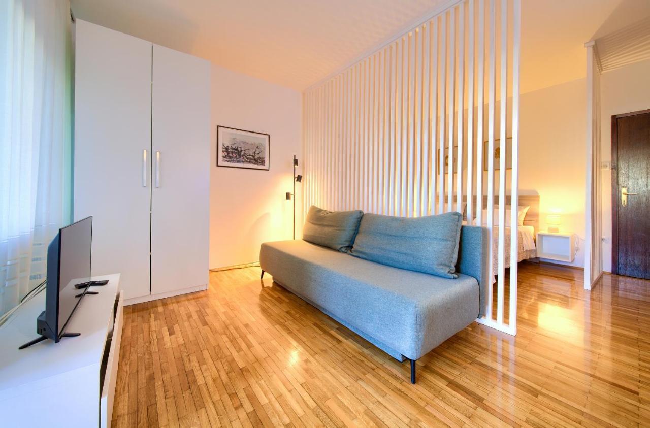 Apartments Meri Нівице Екстер'єр фото