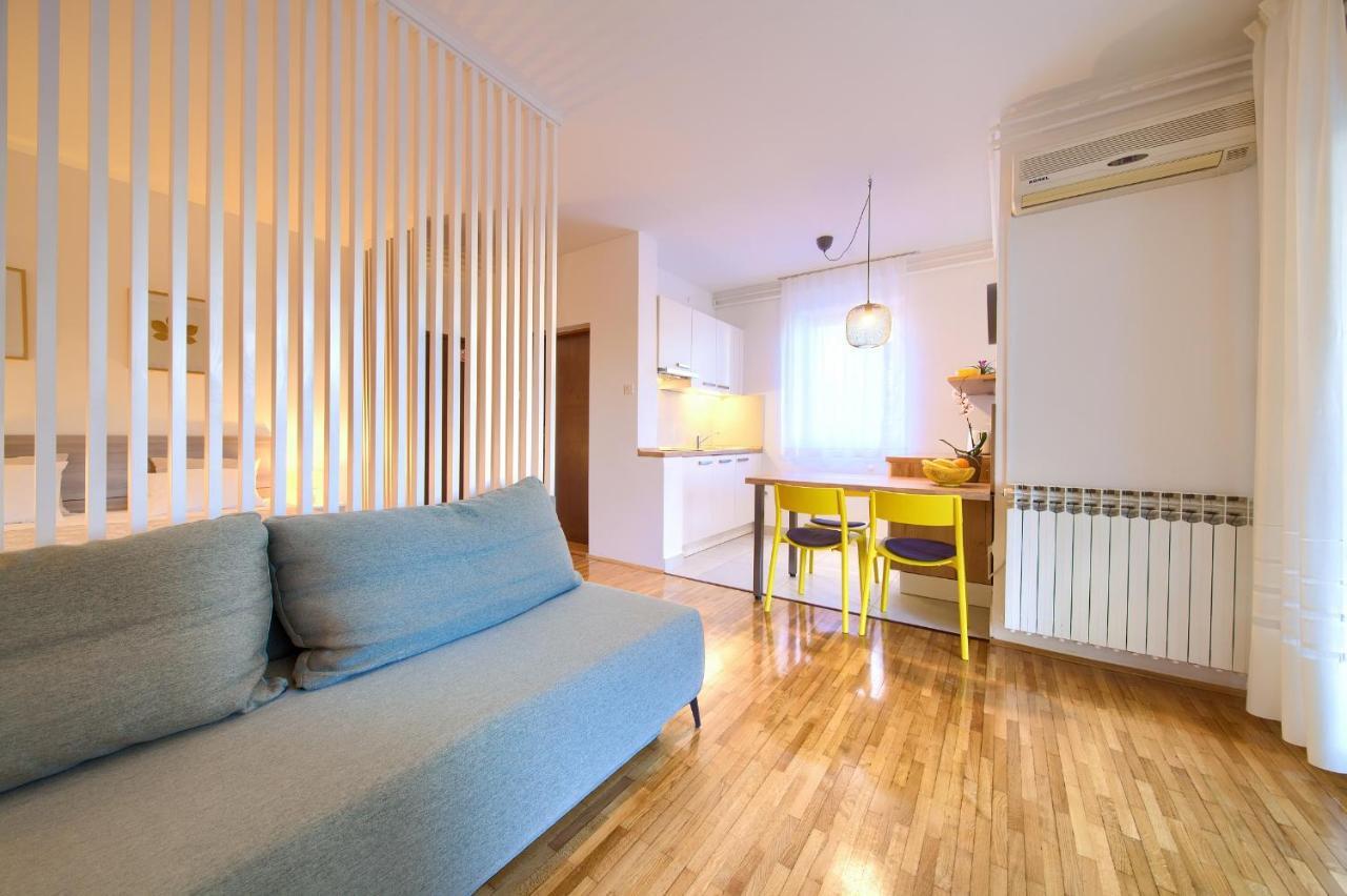 Apartments Meri Нівице Екстер'єр фото
