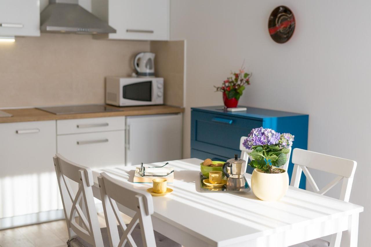 Apartments Meri Нівице Екстер'єр фото